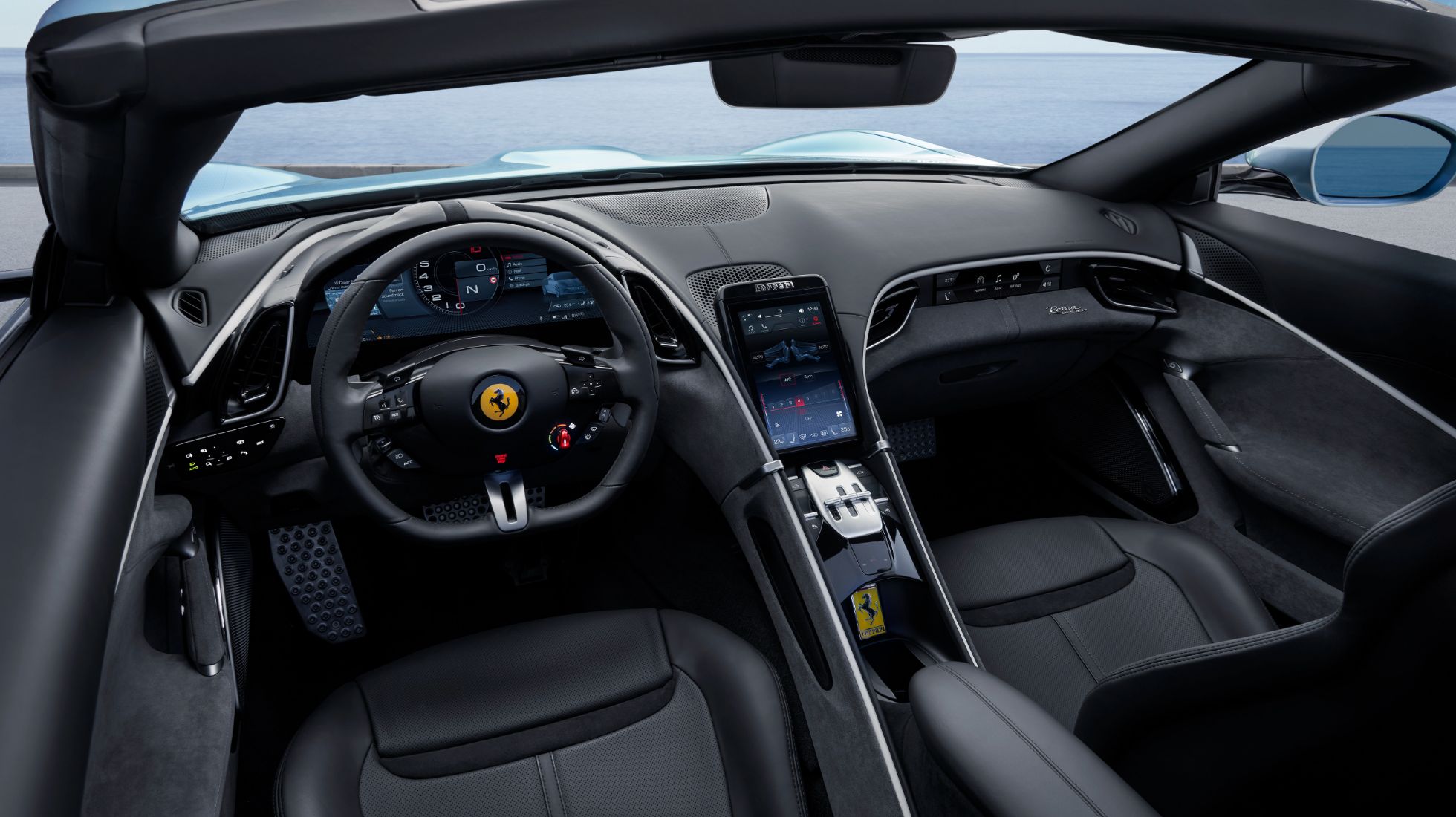 6414136744df7718d7fdf578_Ferrari-Roma-Spider-TopGear-SA-Interior.jpg