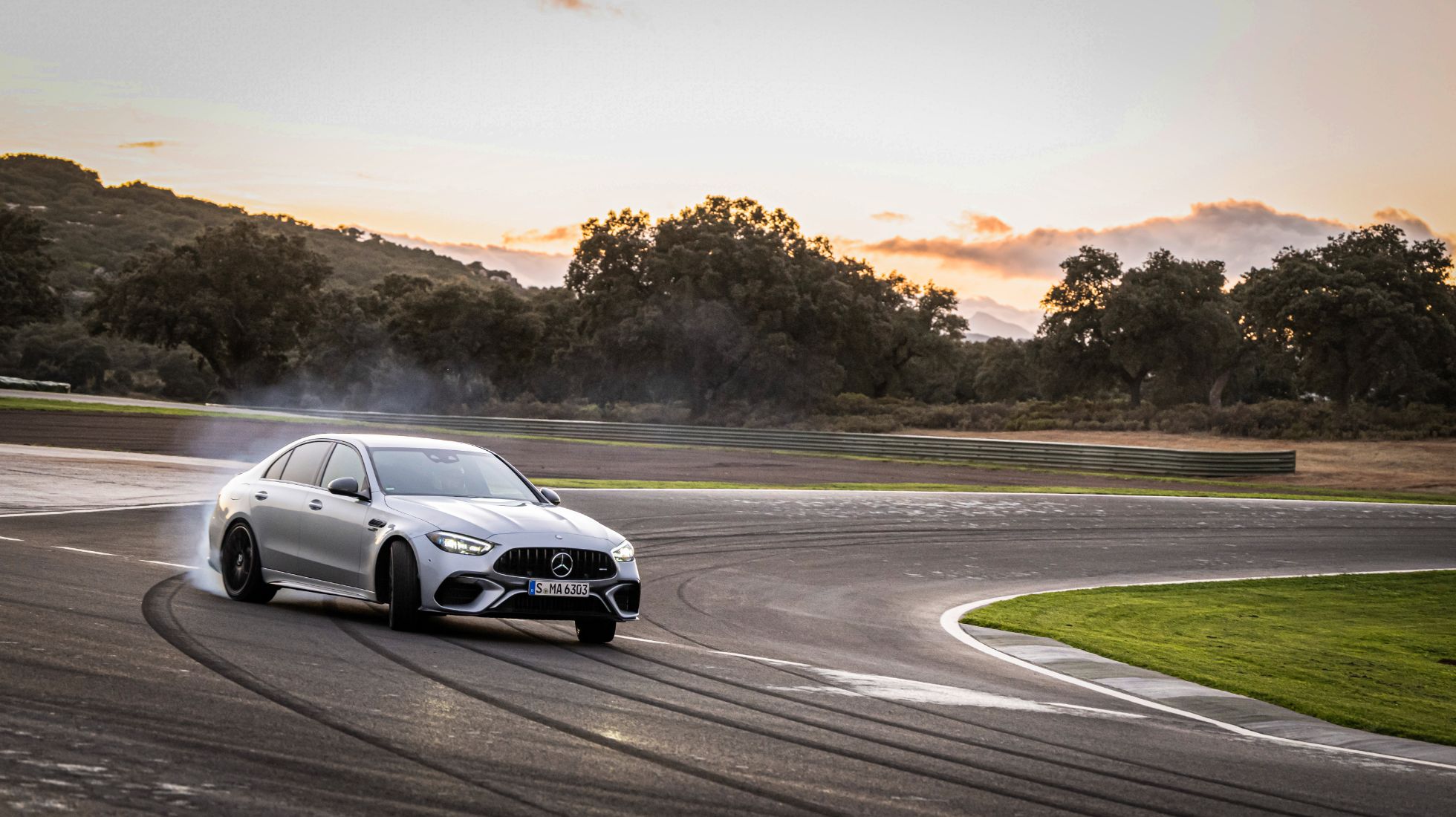 Is Mercedes-AMG Rethinking V8 C and E-Class Saloons?