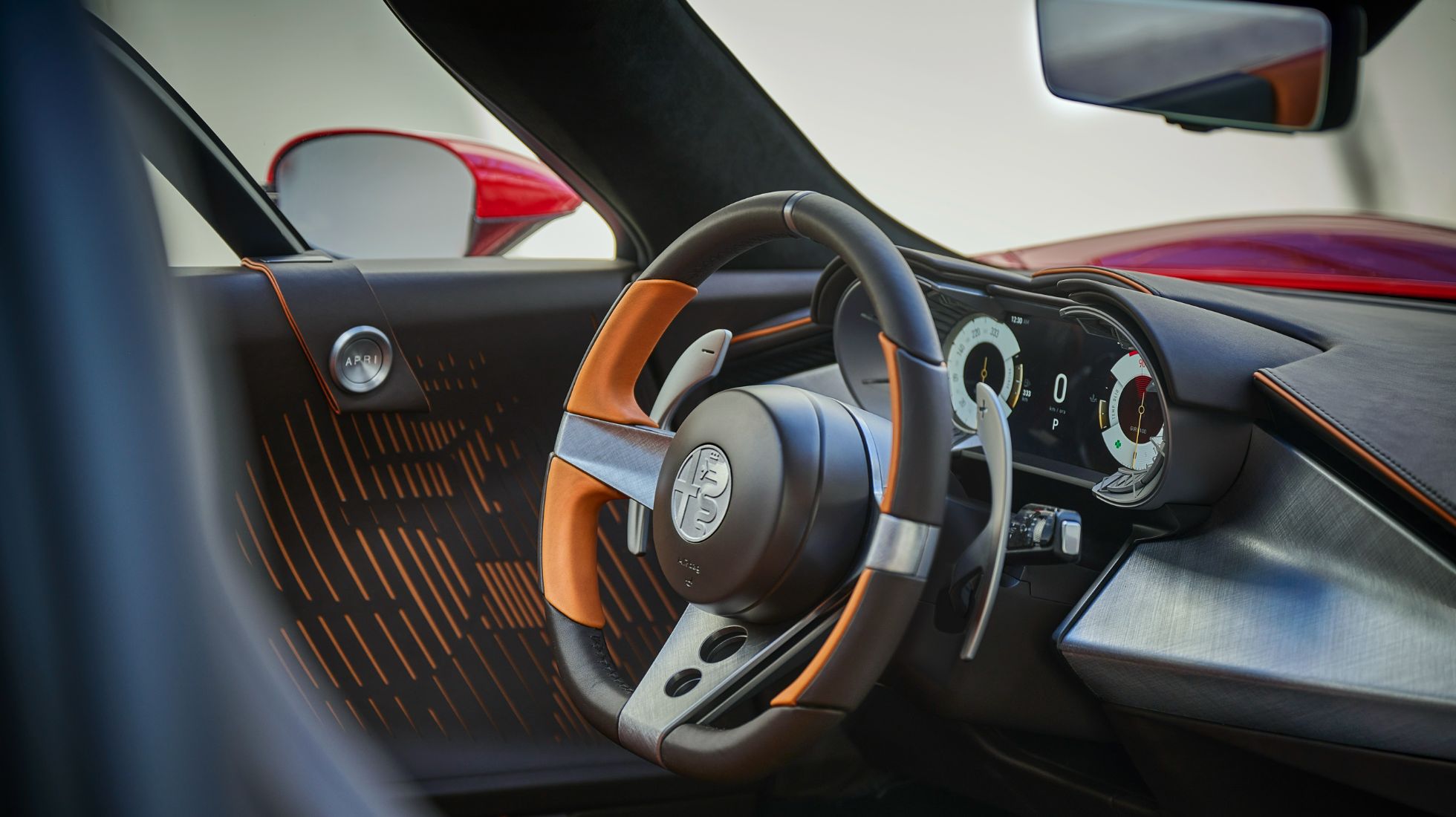 64f053fb943414b877c24e3c_Alfa-Romeo-33-Stradale-TopGear-SA-Interior.jpg