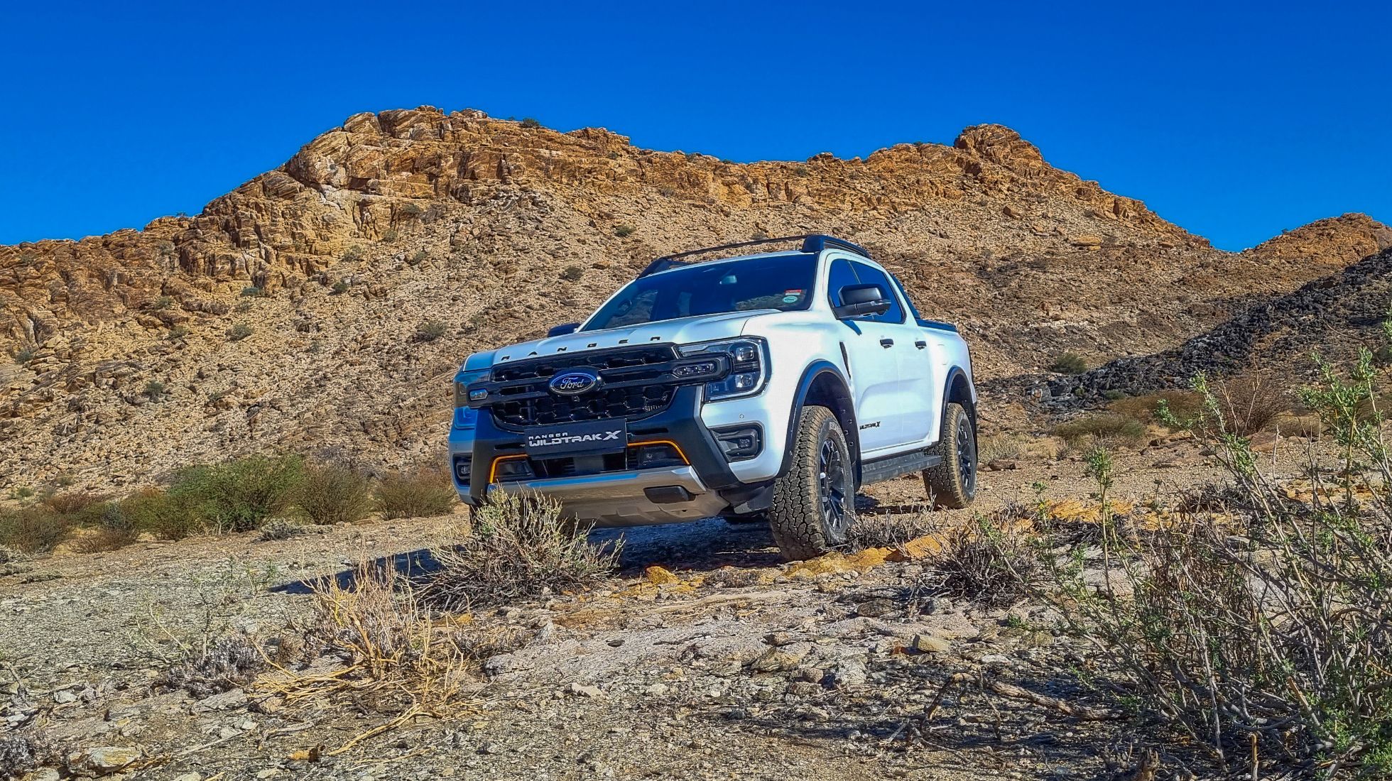 6540ed1aa98e63dd218d725b_Ford-Rager-Wildtrak-X-TopGearSA-White-Front.jpg