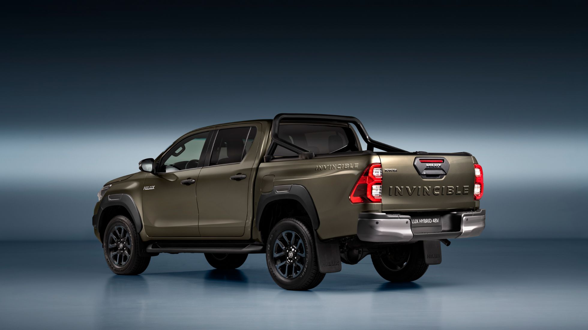More details on the Toyota Hilux Hybrid