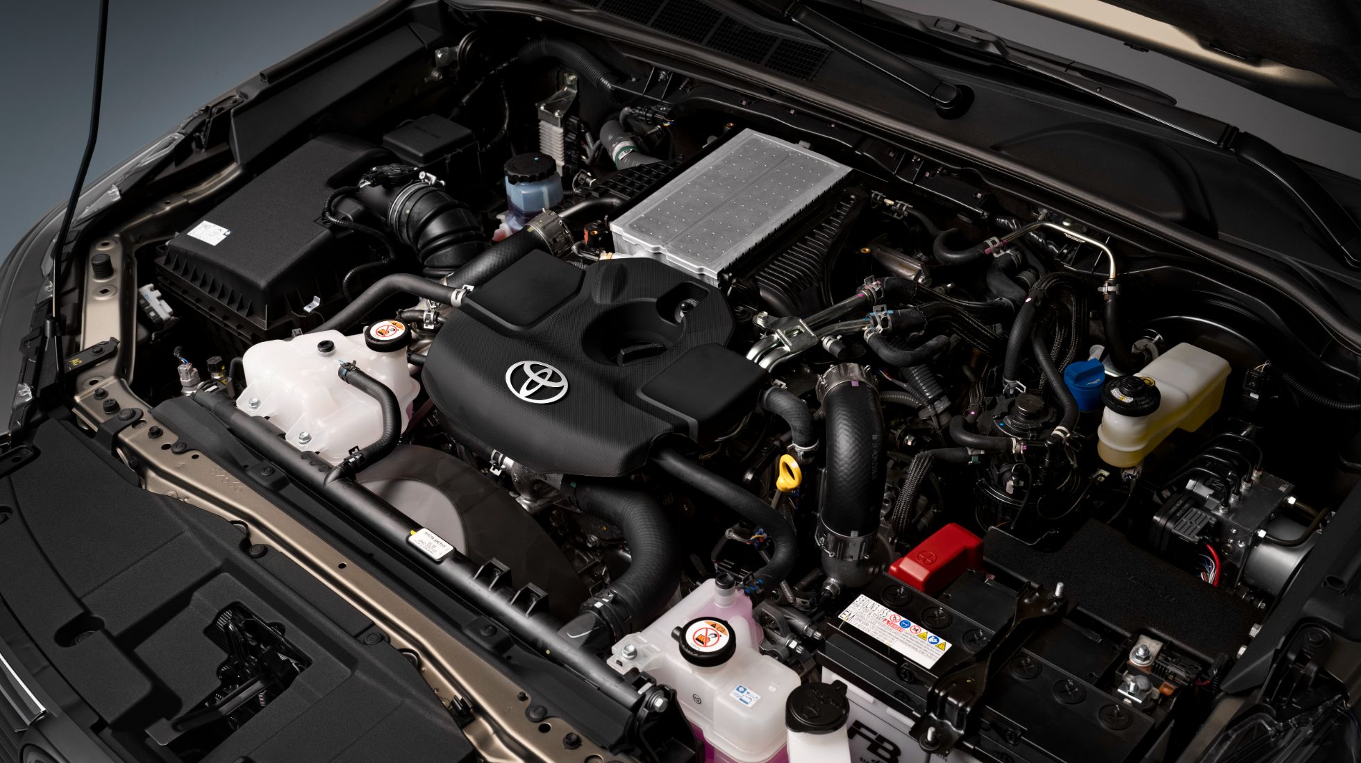 656dcafe50c3bc71c06ff089_Toyota-Hilux-Hybrid-TopGear-SA-Engine.jpg