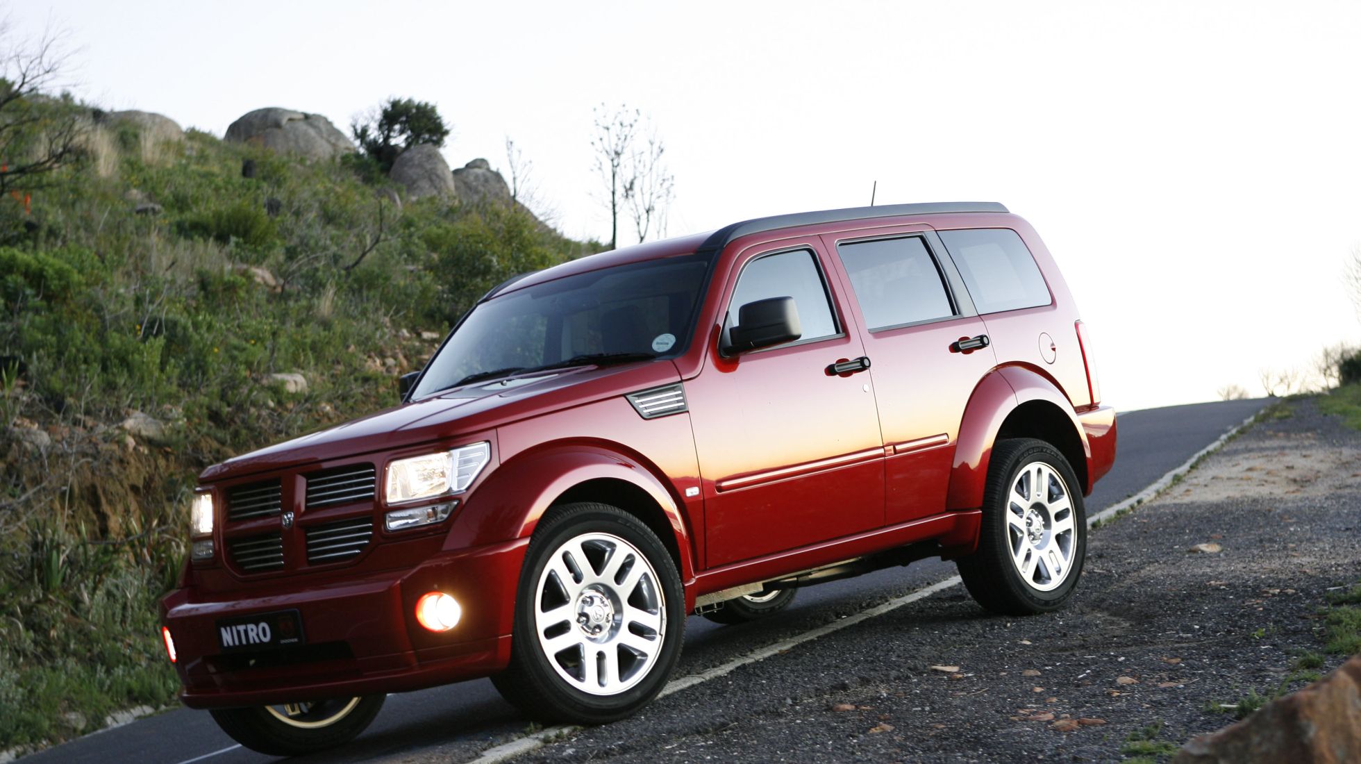 678f56c2d80a5cb166cedfdb_dodge-nitro.jpg