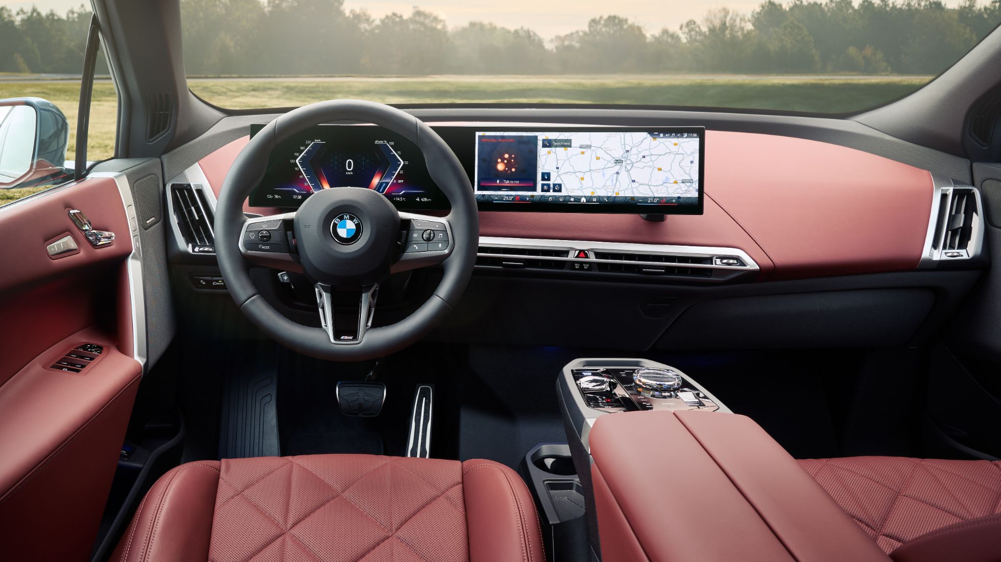 6799f15ce8afe9c4b75484b0_BMW-iX-TopGear-SA-Interior.jpg
