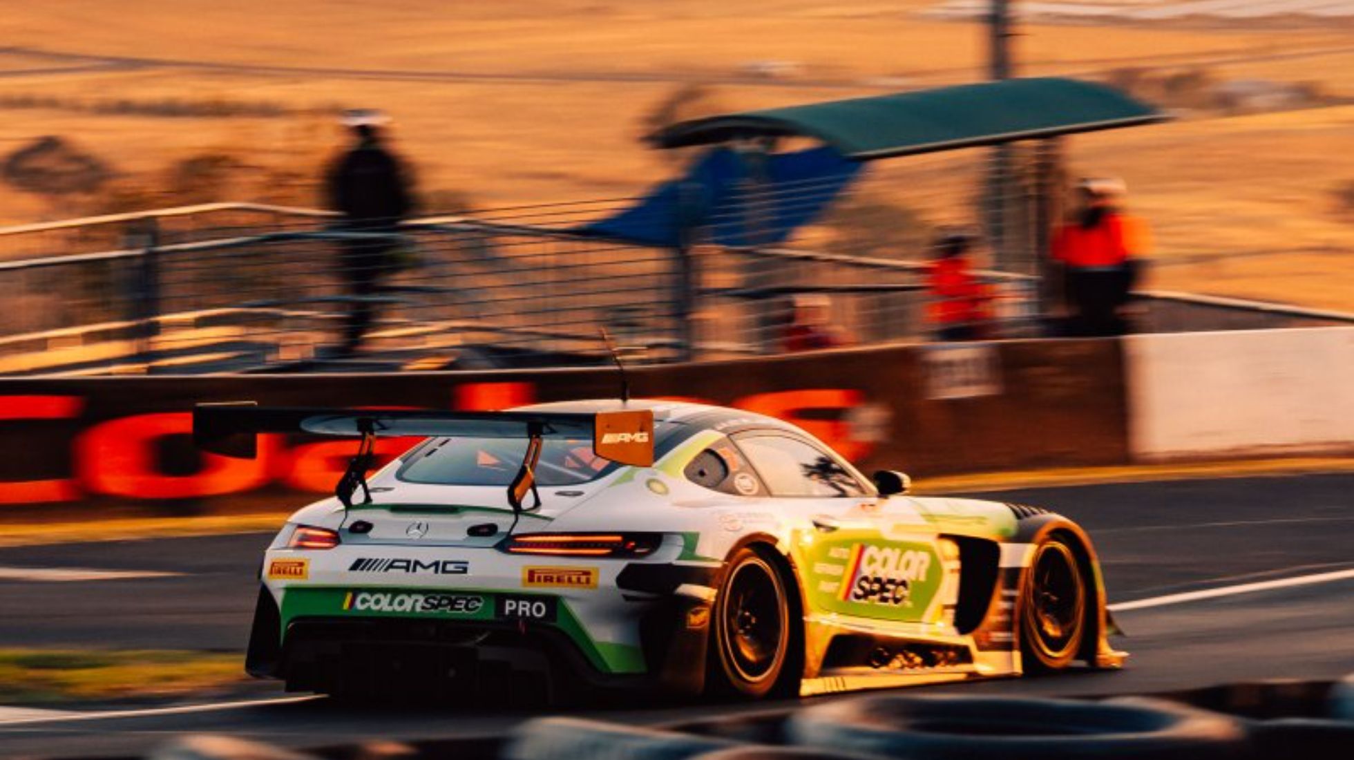 67a0aead3d8f87bdd604f0cd_GT-Challenge-Bathurst-TopGearSA-Sunrise.jpg