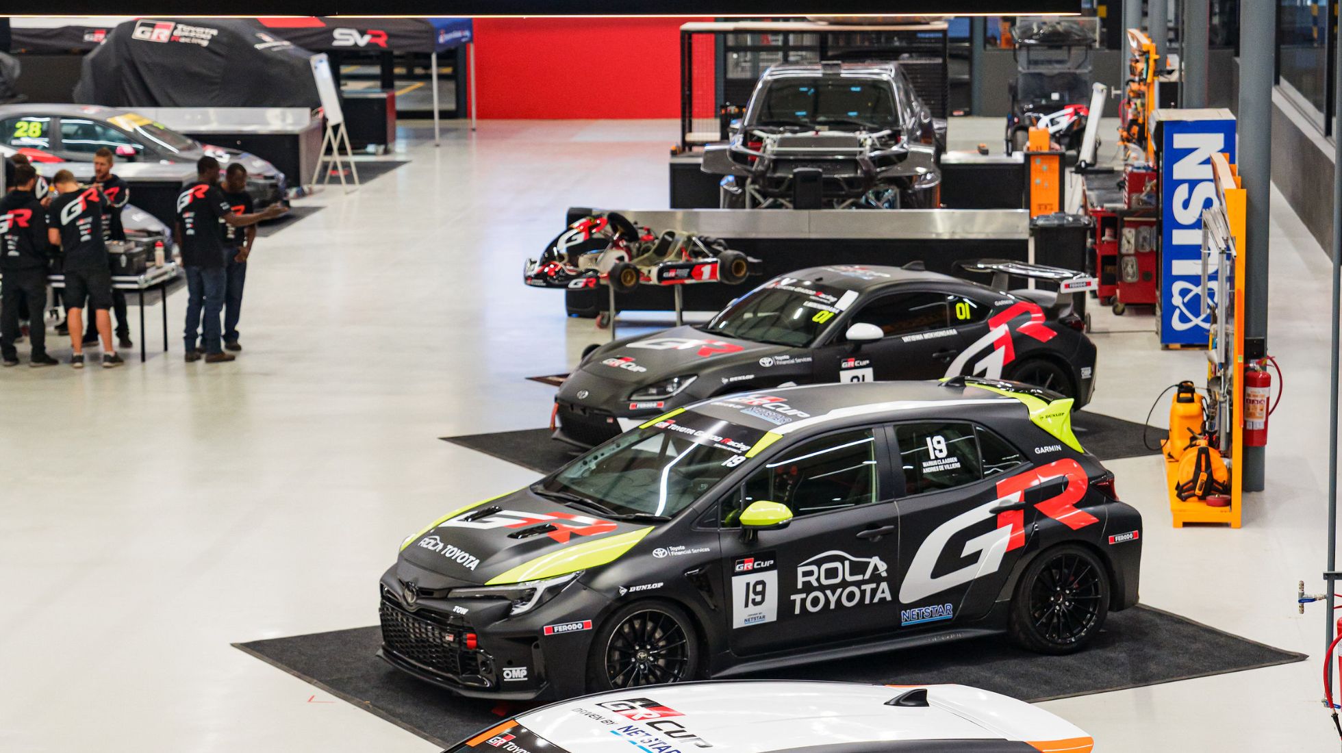 682c9ba79bc0c61632d2128a_TGRSA-and-SRV-Racing-hub-TopGearSA-Cup-Cars.jpg