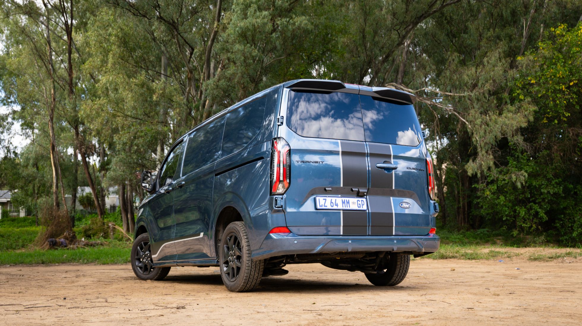 6891b584b94c9891234f09bb_Ford-Transit-Custom-Sport-TopGear-SA-6.jpg