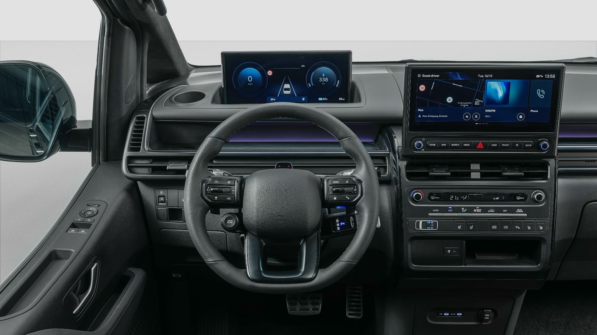 Hyundai Staria Electric TopGear SA Interior