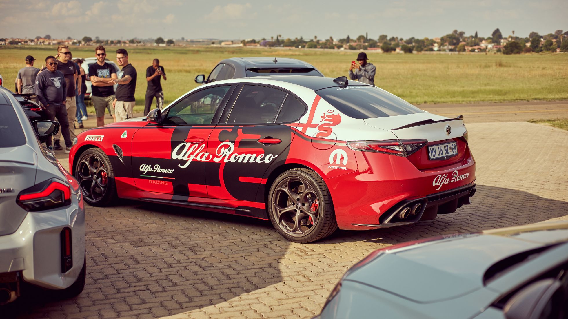 Alfa Romeo Giulia Quadrifoglio, TopGearSA, Back Busy
