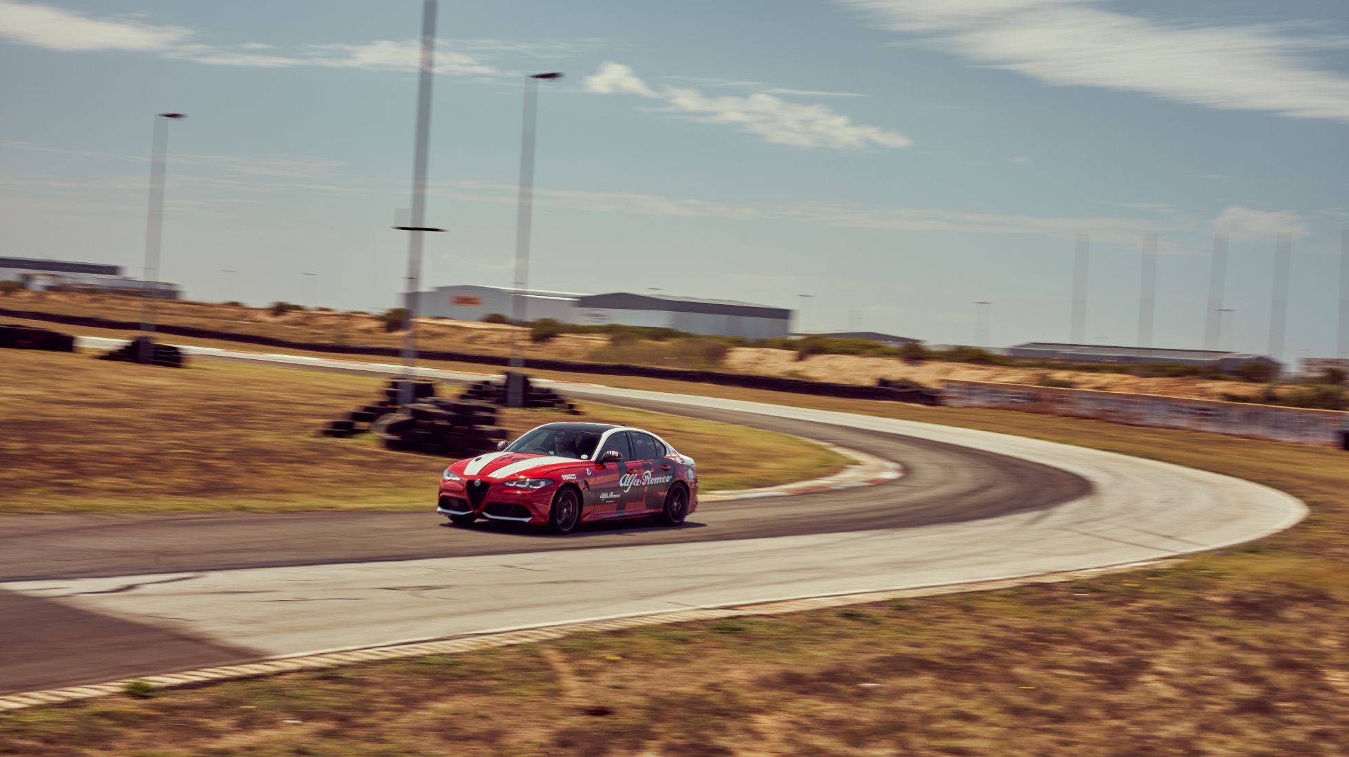 Alfa Romeo Giulia Quadrifoglio, TopGearSA, Track