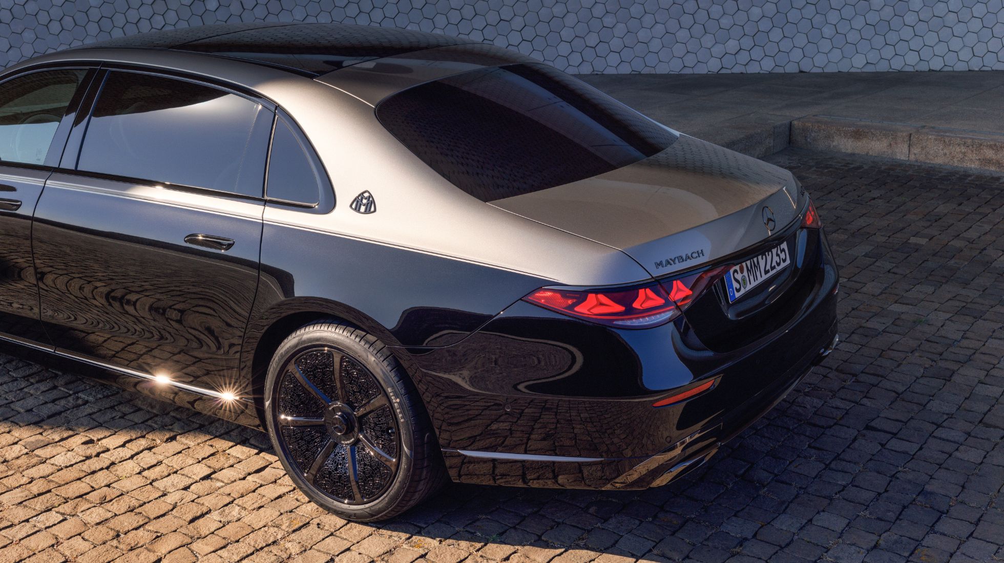 Mercedes-Maybach S680 TopGear SA Rear