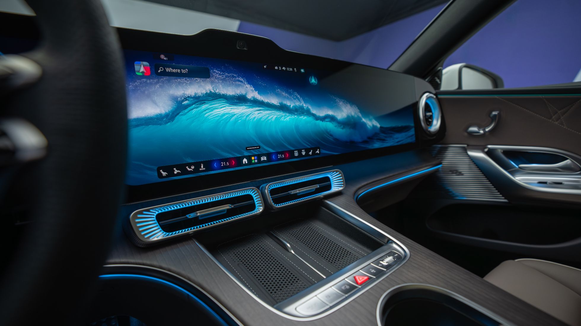 Mercedes-Benz electric C-Class TopGear SA Interior Screen