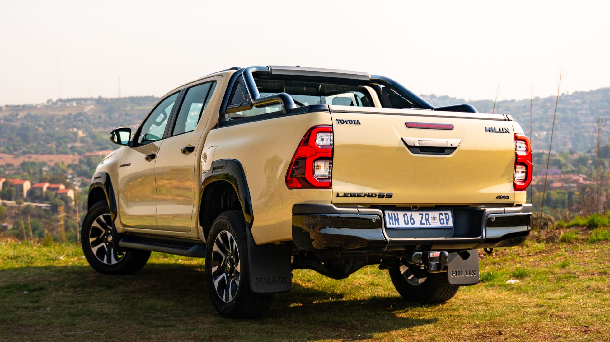 Toyota Hilux Legend 55, TopGearSA, Rear 1