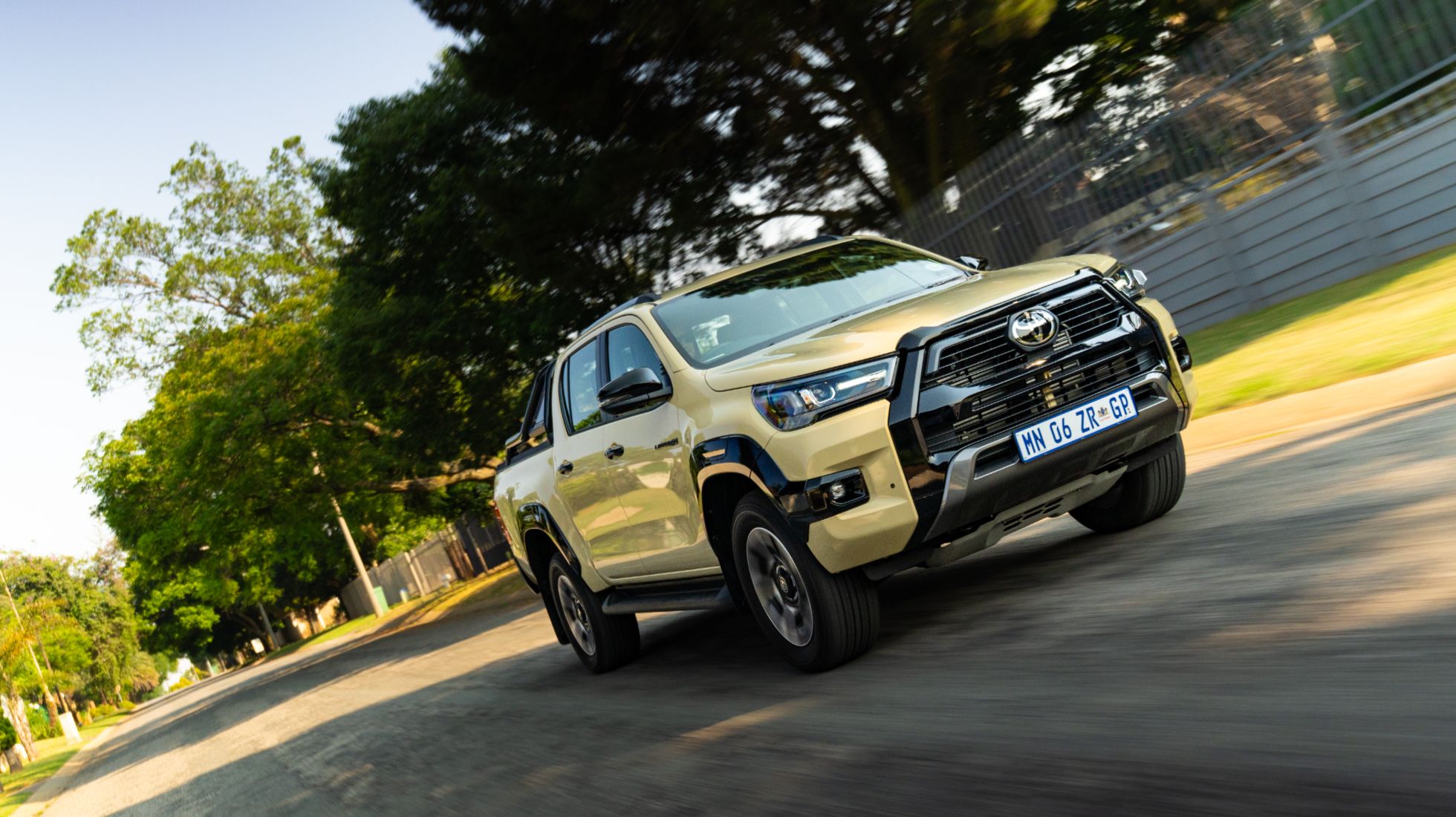 Toyota Hilux Legend 55, TopGearSA, Roller 1