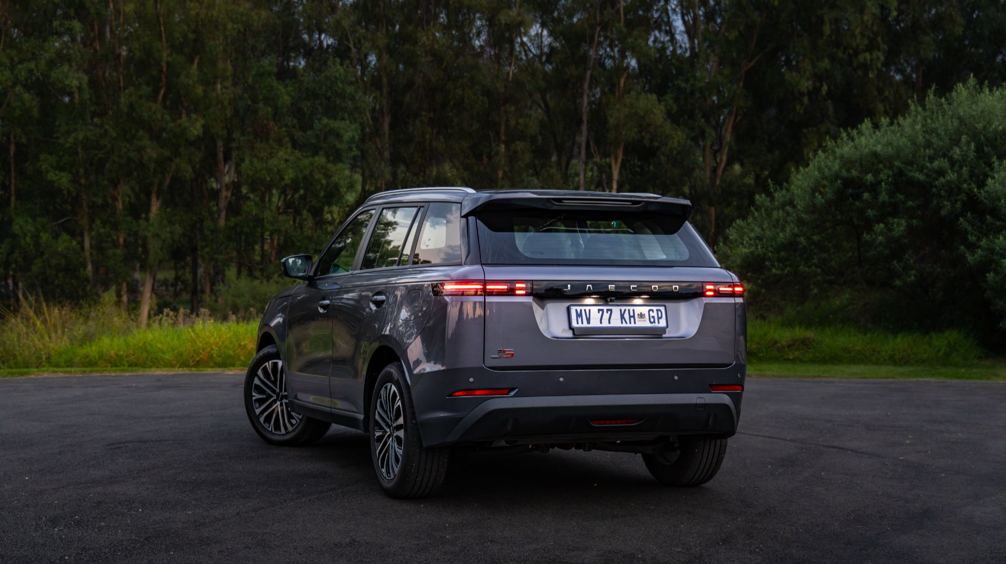 Jaecoo J5, TopGearSA, Rear Side