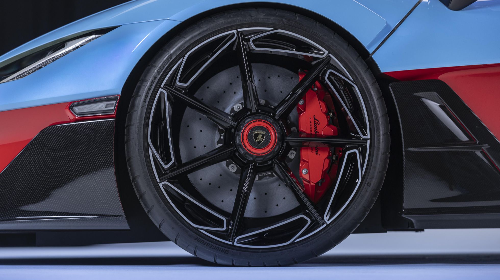 Lamborghini Fenomeno Roadster TopGear SA Wheels