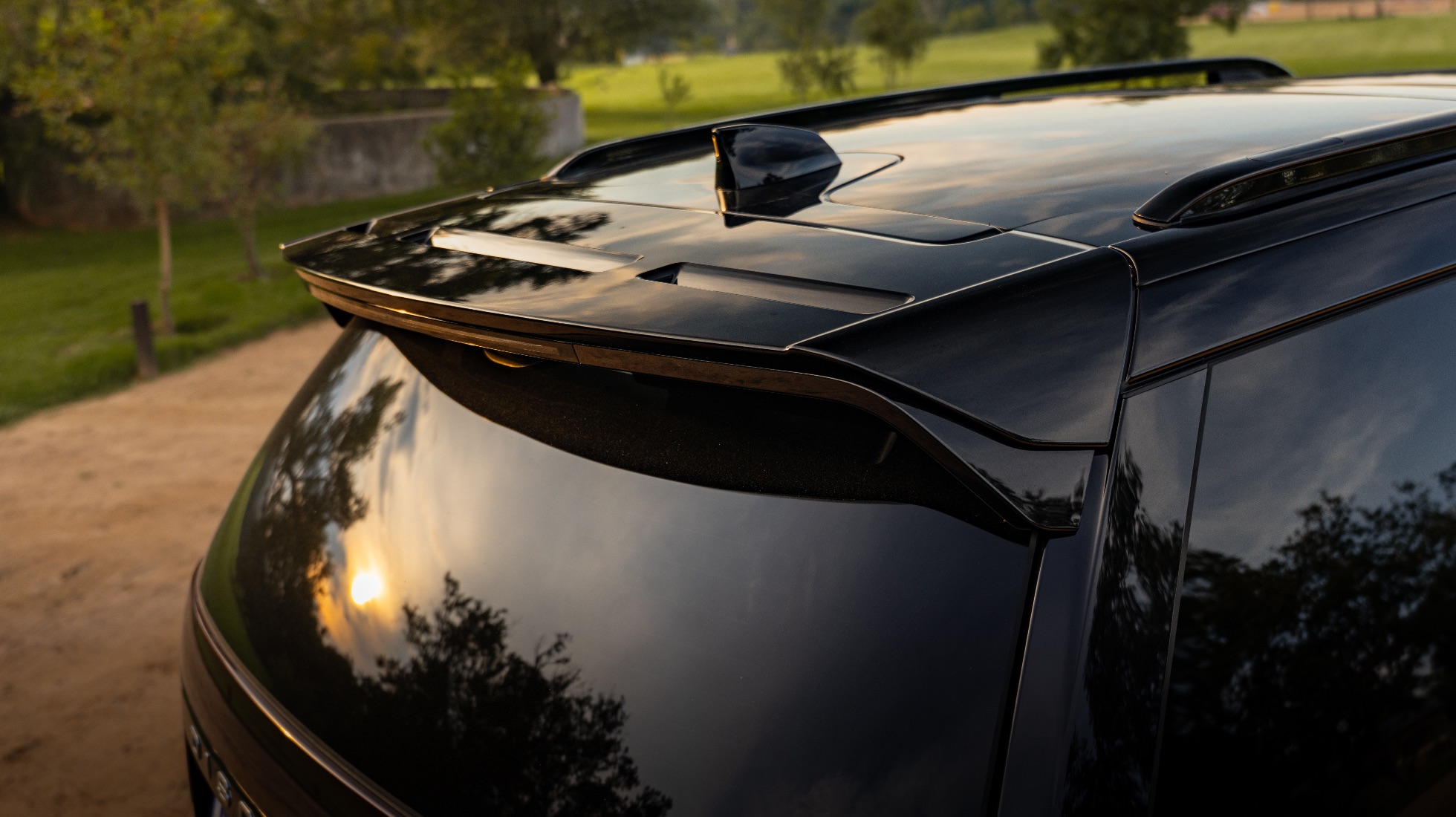 Land Rover Discovery Gemini TopGear SA Review 2026 Rear Spoiler