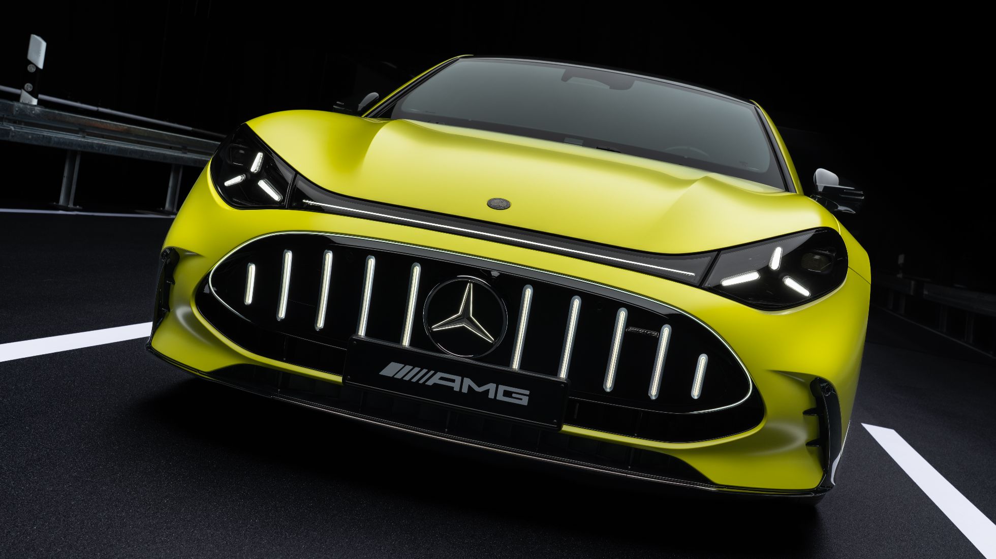 Mercedes-AMG GT 4-Door TopGear SA Front end