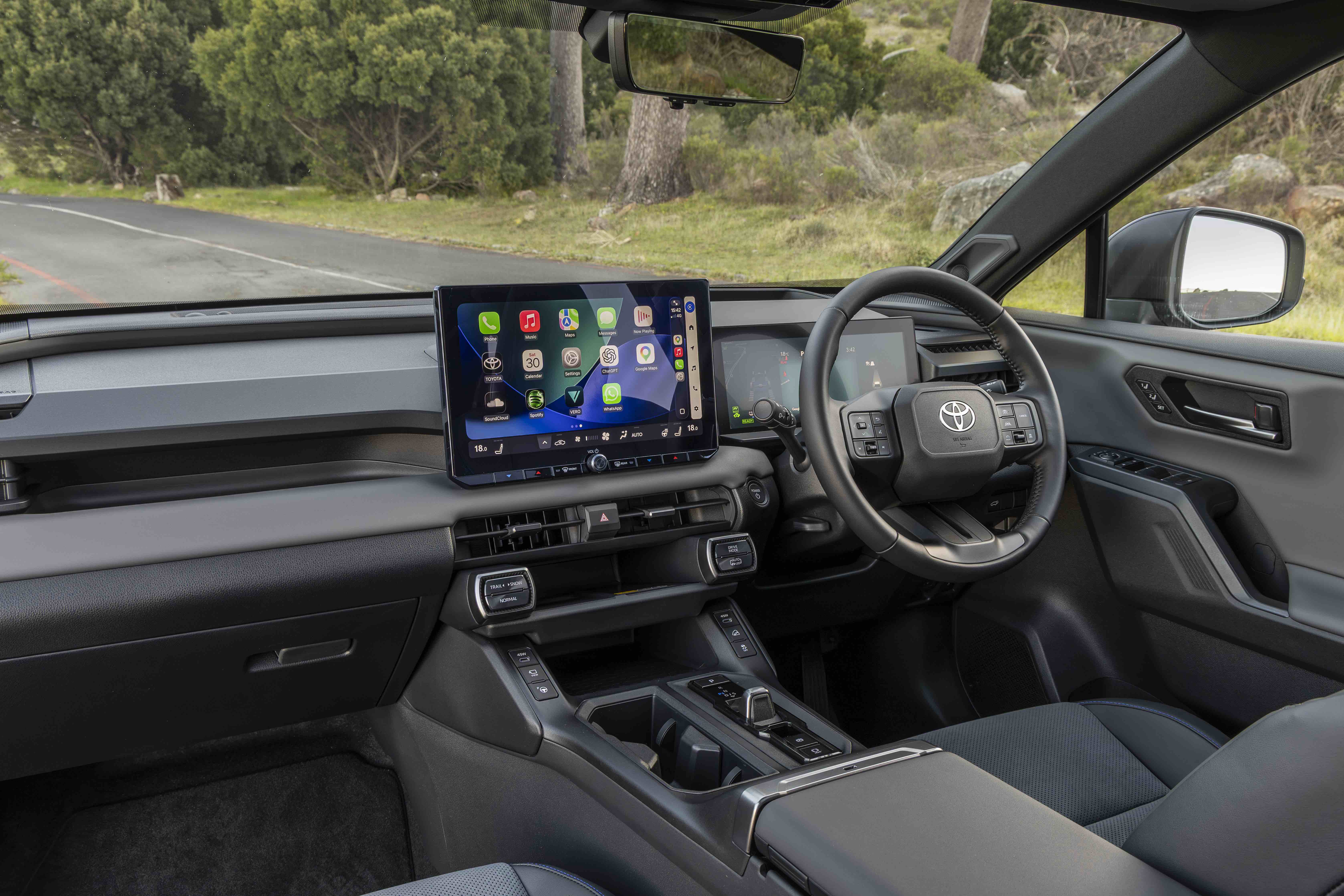 TopGear SA Drive New Toyota RAV4 Interior