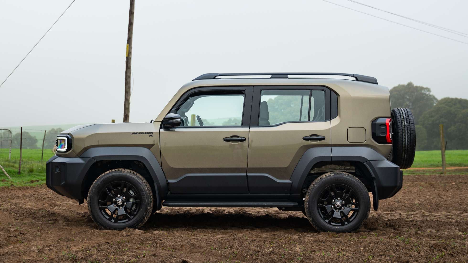 lc fj-3