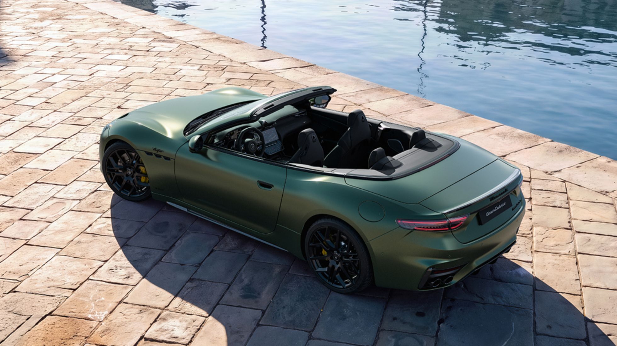 NEW MASERATI GRANCABRIO(8)