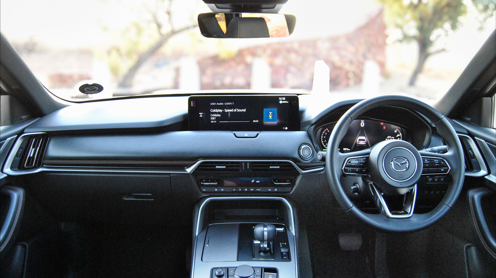 Madza CX-60 Takumi, TopGearSA, Interior