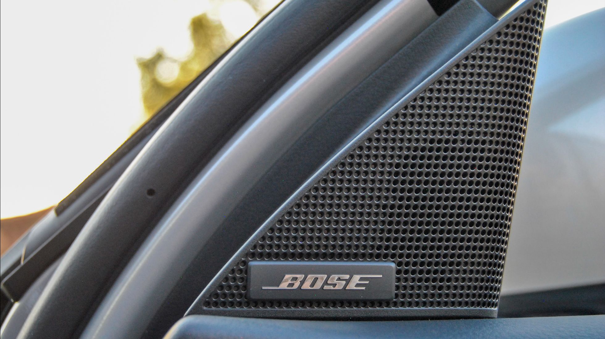 Madza CX-60 Takumi, TopGearSA, Speakers