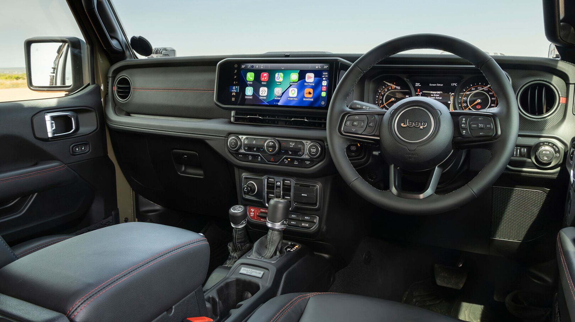 Maximus 6x6 TopGear SA Interior