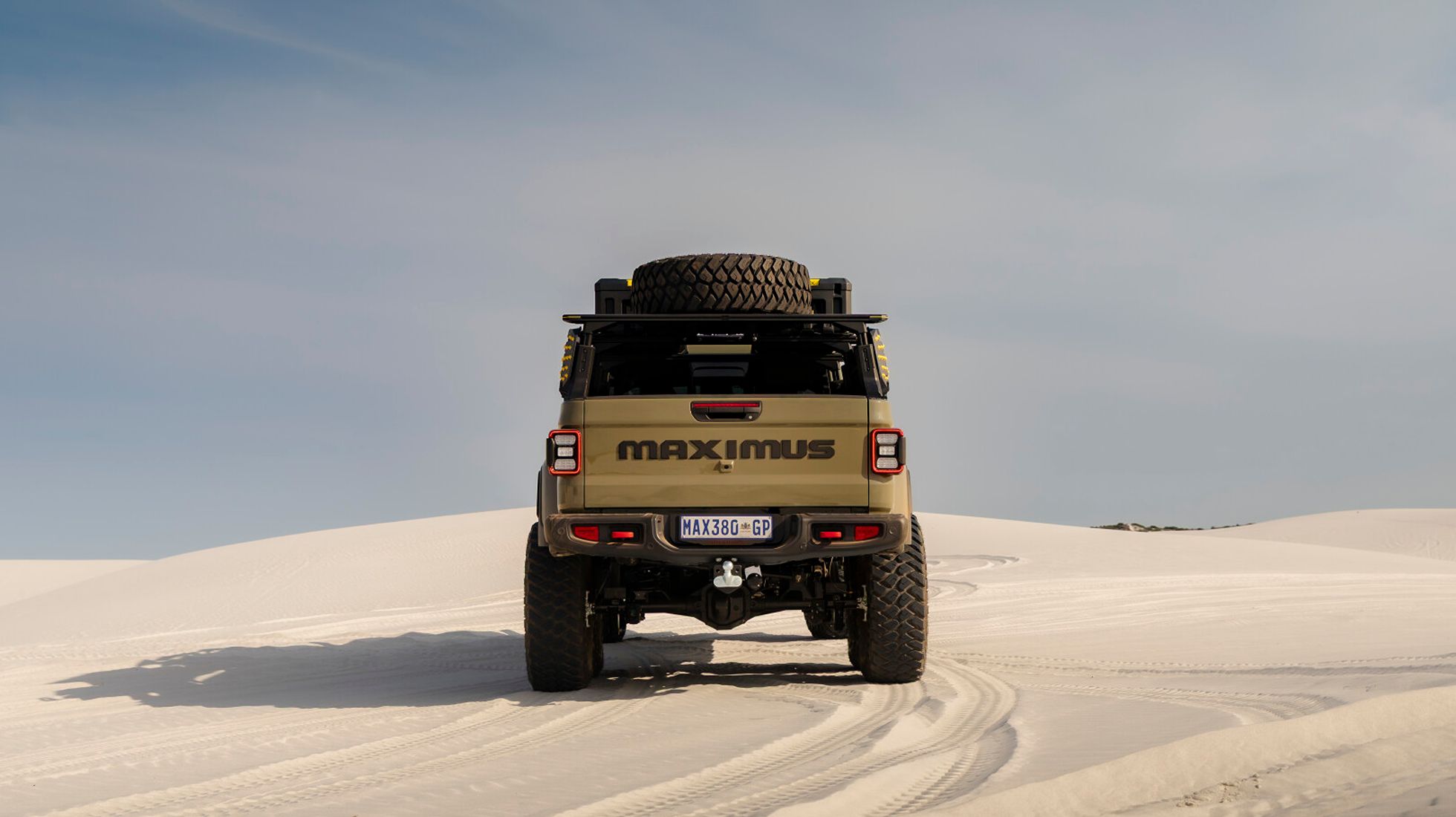 Maximus 6x6 TopGear SA Rear End