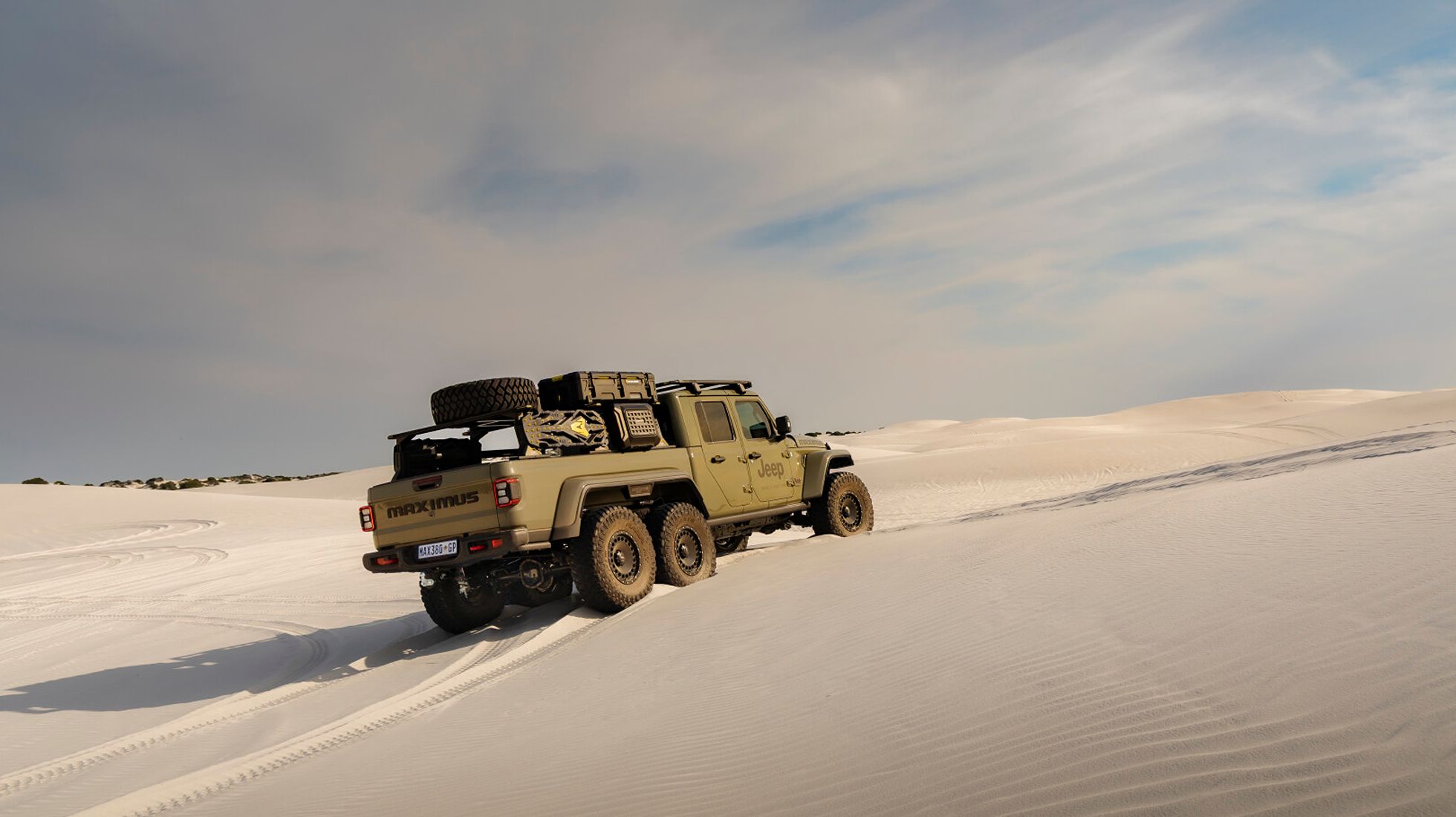 Maximus 6x6 TopGear SA Rear