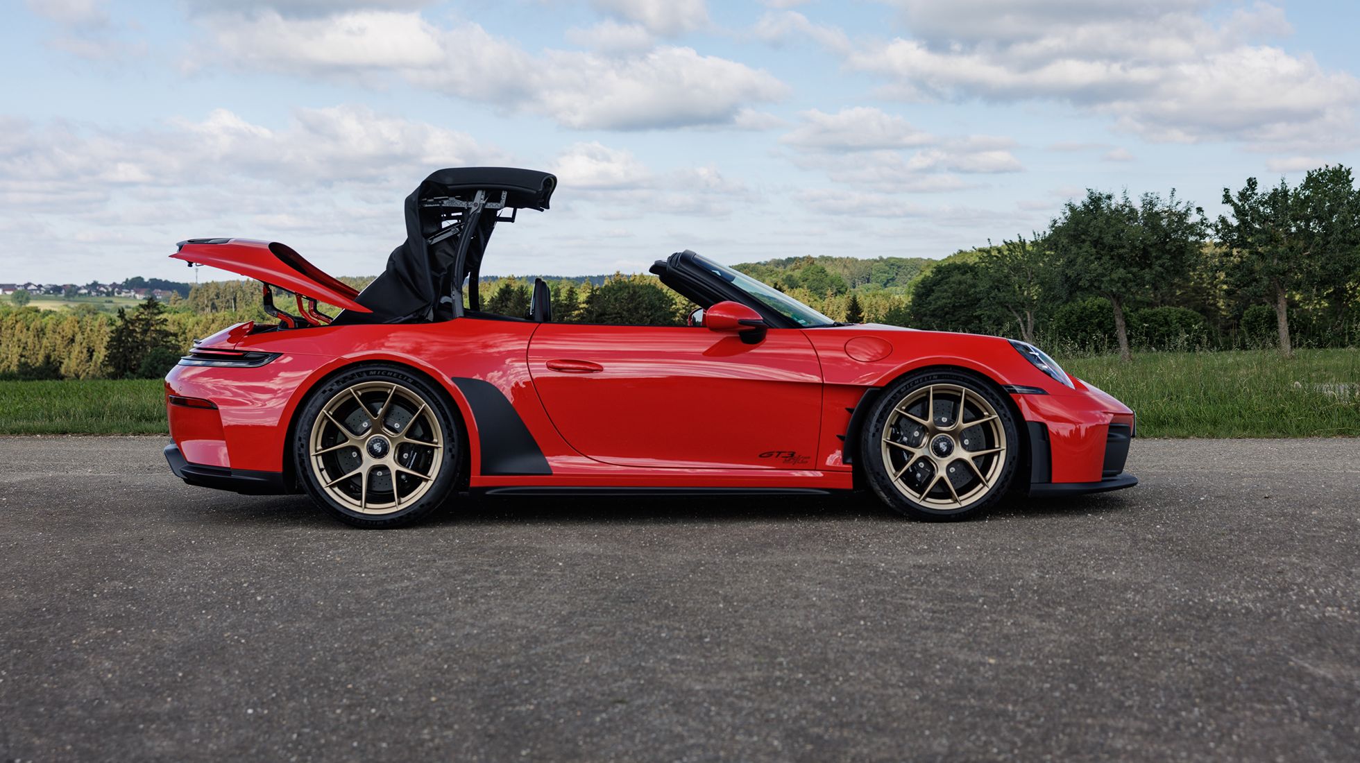 TopGear SA Porsche 911 GT3 S:C Static Roof Opening Mechanism