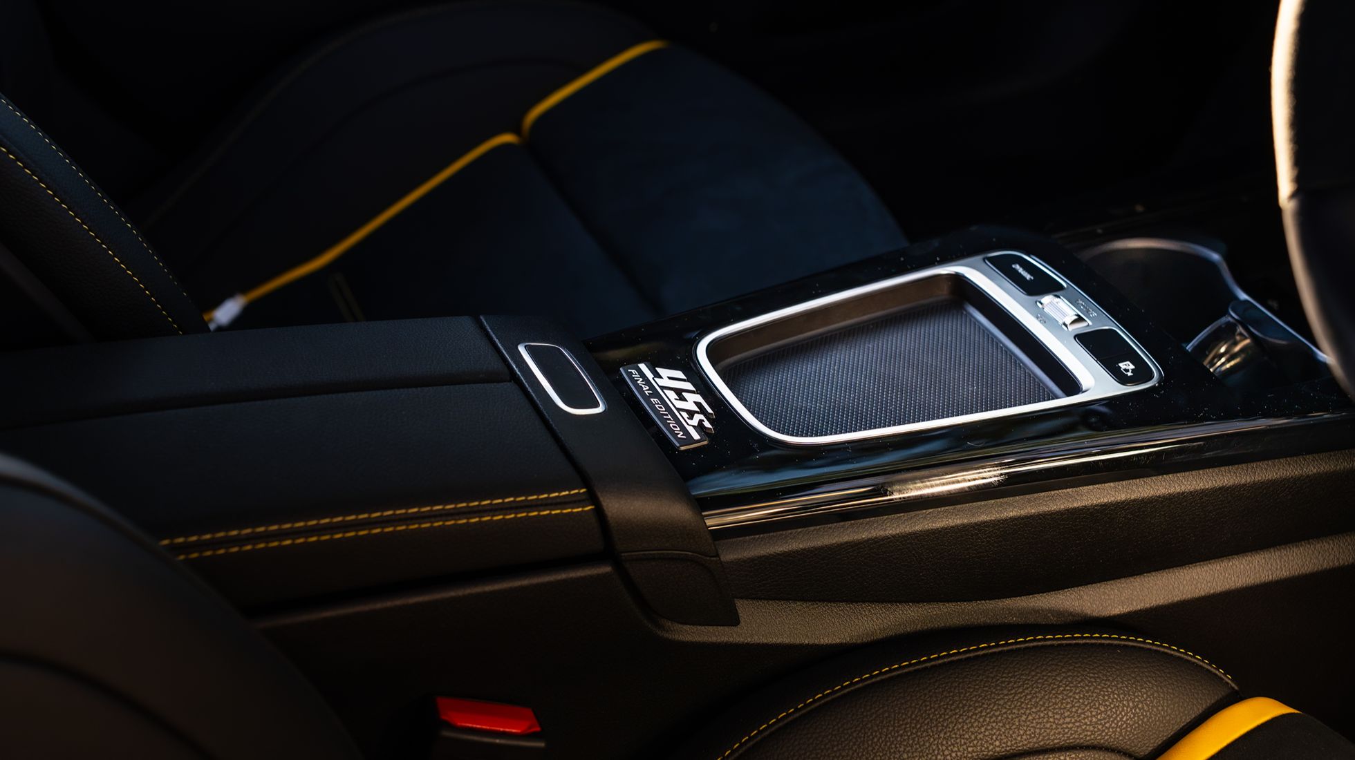 Mercedes-AMG CLA 45 S Final Edition, TopGearSA, Plaque